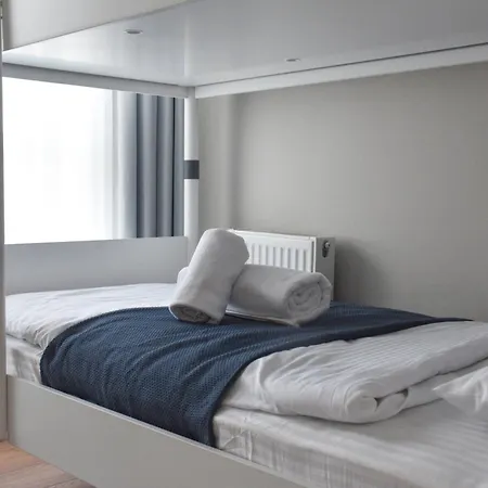 13th Floor Brand New Cozy 2br With Balcony شقة *