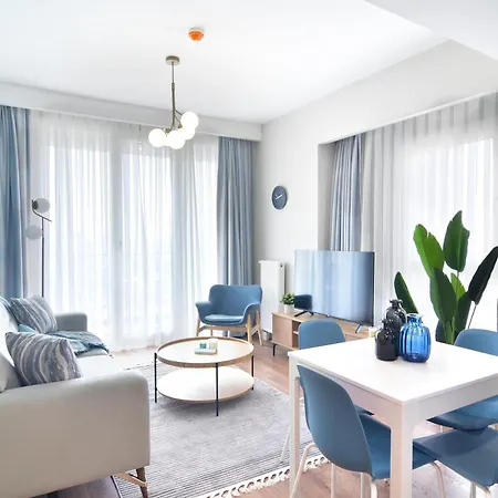 13th Floor Brand New Cozy 2br With Balcony Appartement Istanboel