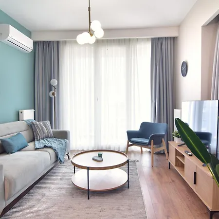 13th Floor Brand New Cozy 2br With Balcony * Istanboel